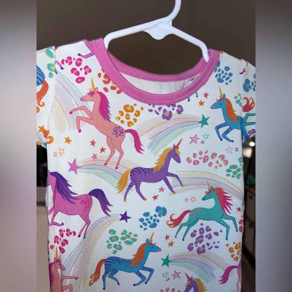Little Sleepies Unicorn Magic Two Piece Short Sleeve & Short Pajama Set 12-18M - Picture 5 of 8